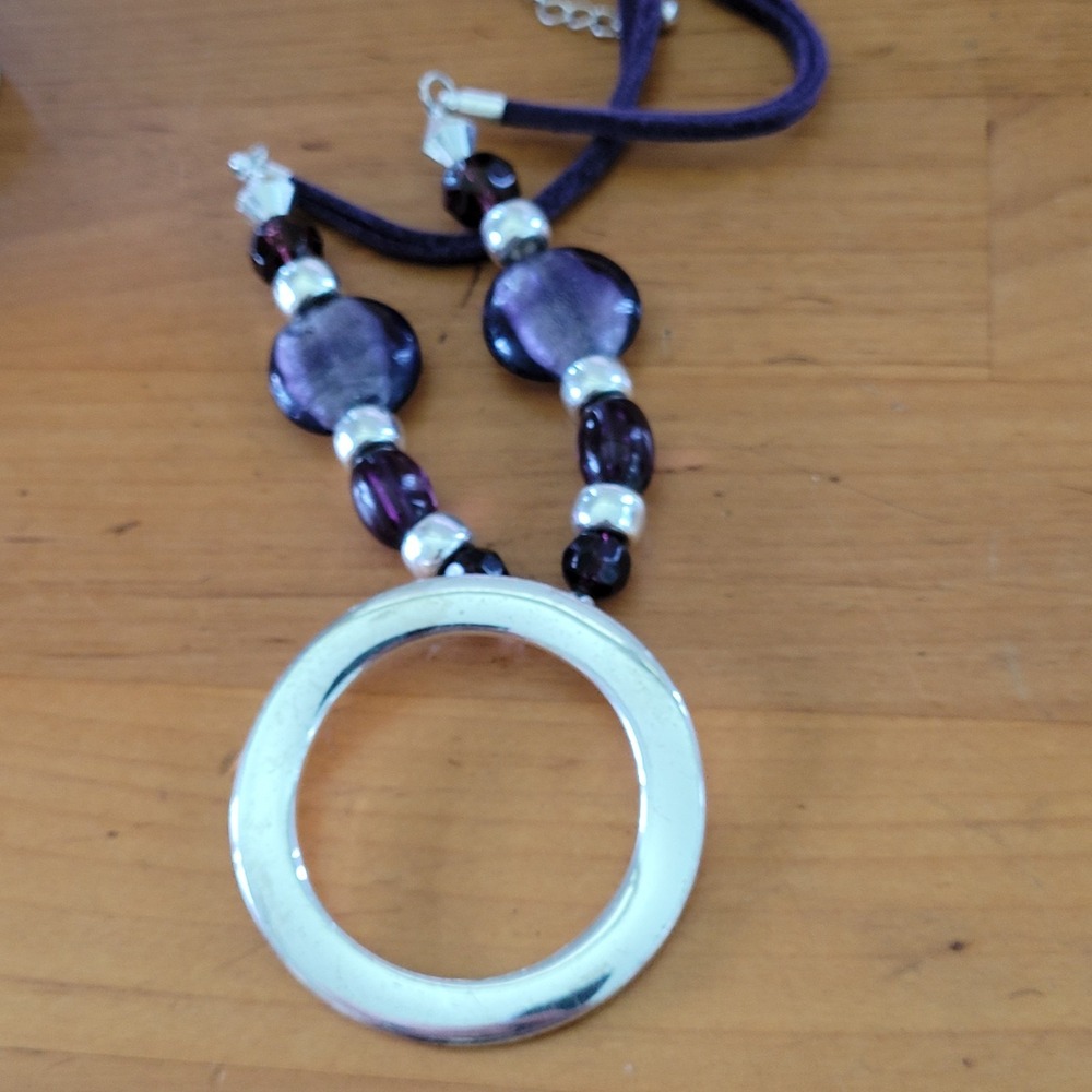 Vintage Purple Foil Glass Bead Necklace Large Silver Oval Pendant 19in 34g